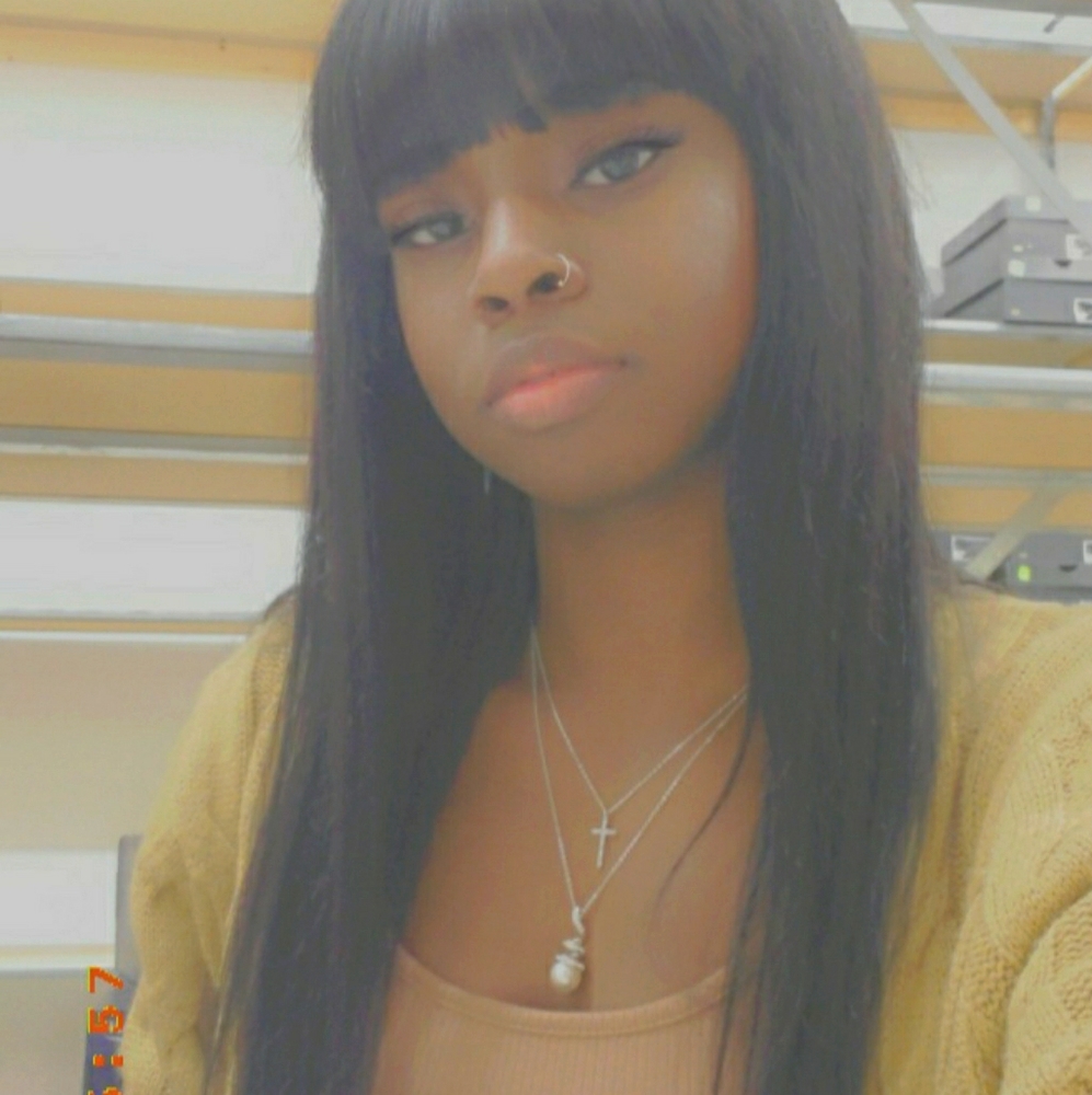 Meet your Posher, Ebony